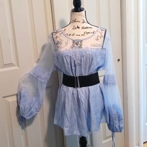 NWOT Plus size light blue victorian feel blouse.